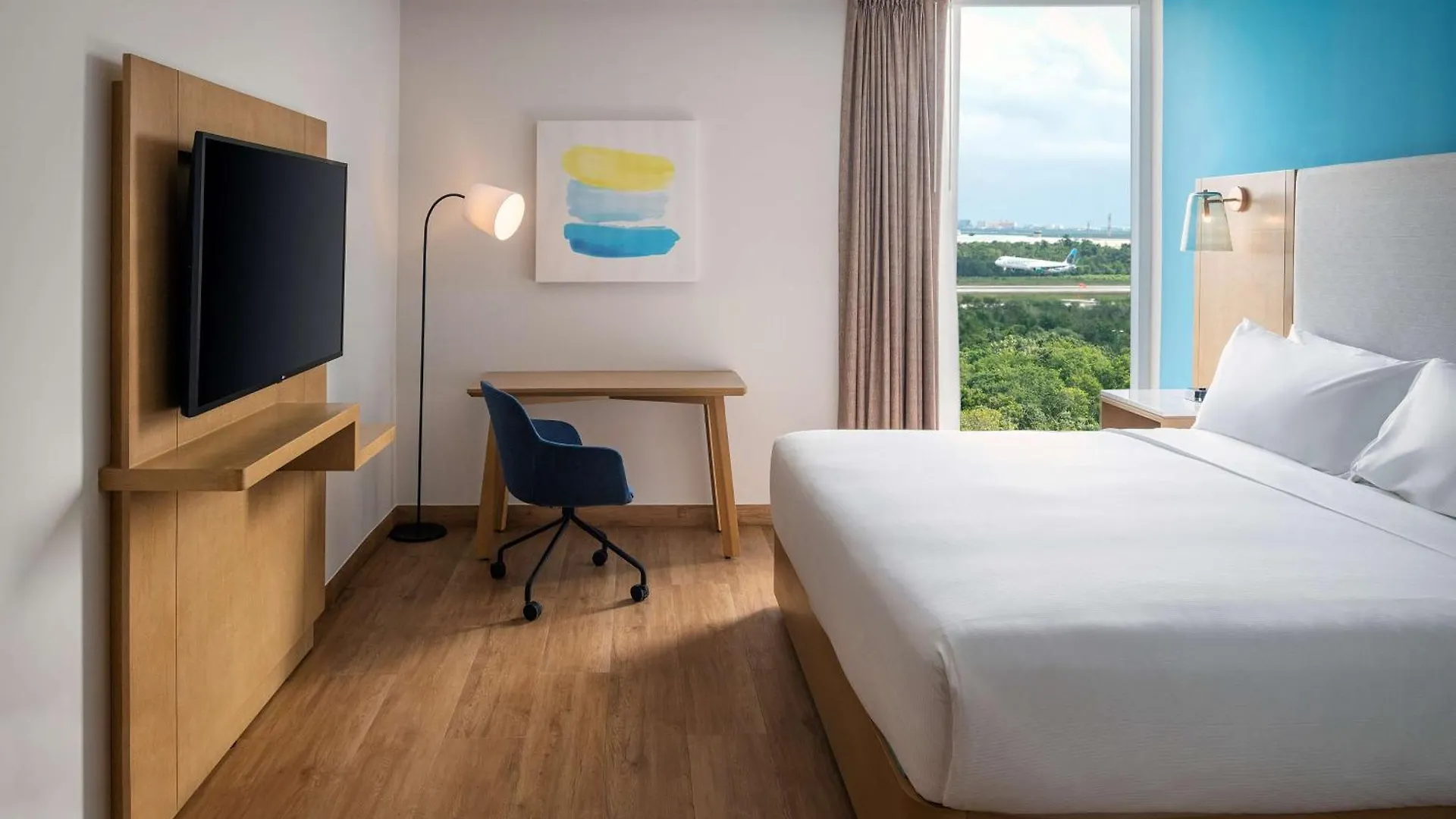 Hilton Garden Inn Cancun Airport 4*,